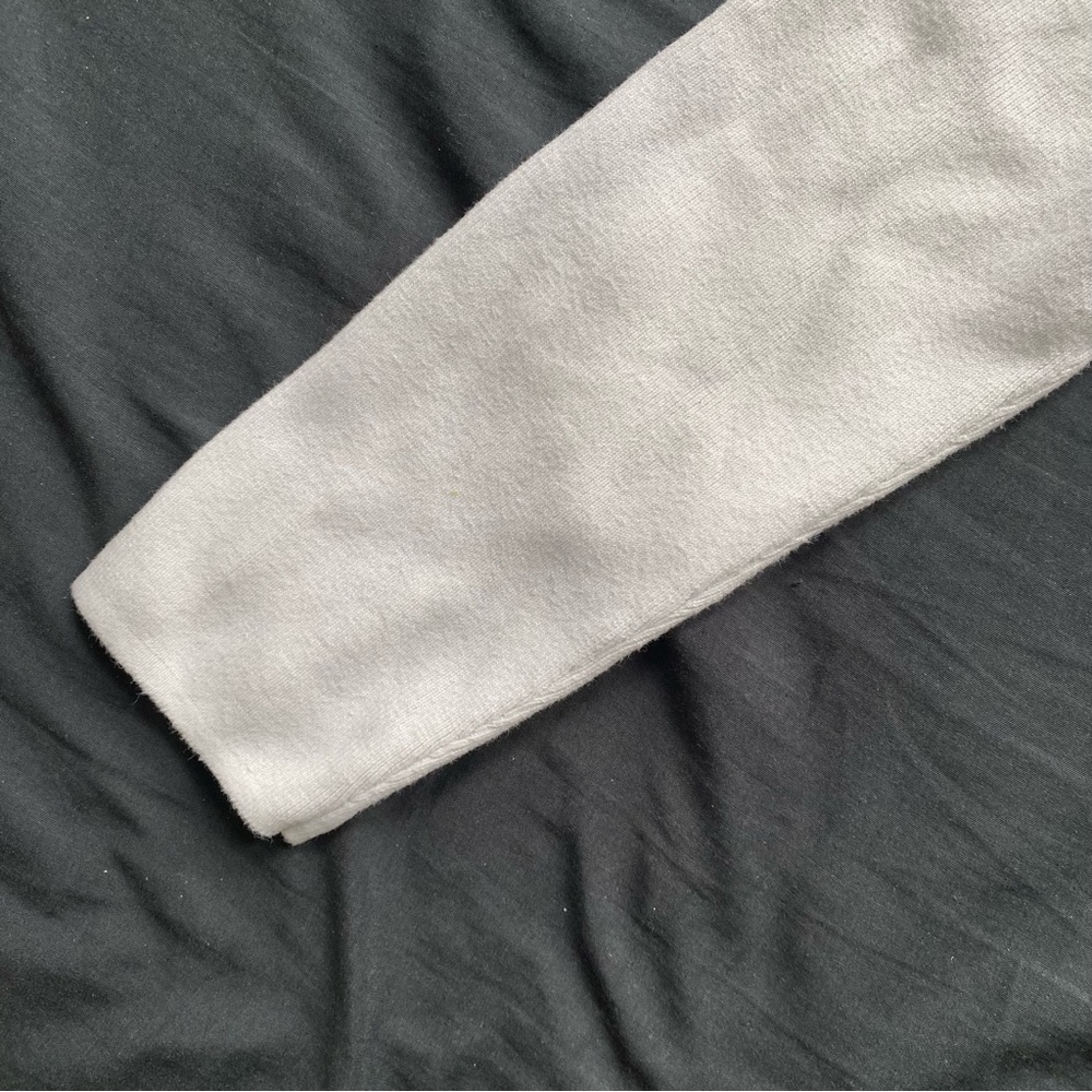 Denver Hayes Cream V-Neck Open Front Cardigan - Picture 7 of 9